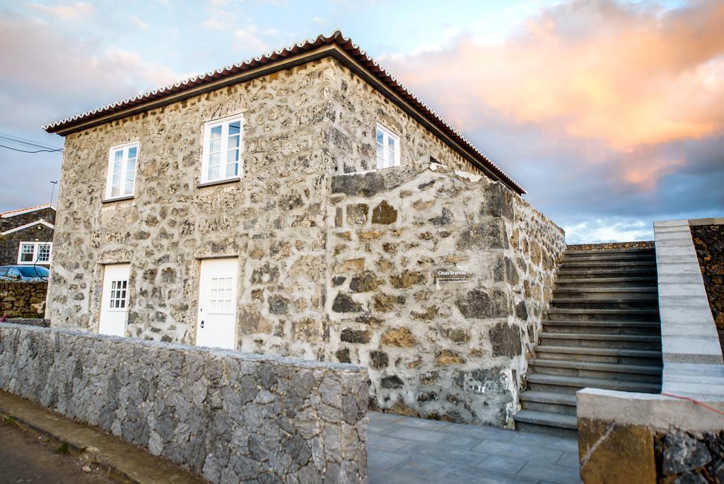 Casa Branca Da Sociedade Angra do Heroismo